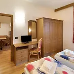 Casa San Marco N 1 公寓 利维尼奥
