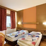 Casa San Marco N 1 利维尼奥